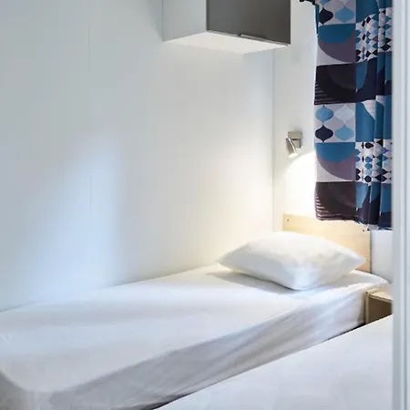 Mobil-home Confortable Avec Terrasse A Seez, 2 - Api-1-52-872 캠프장