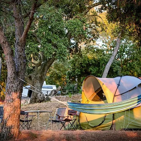 Mobil-home Confortable Avec Terrasse A Seez, 2 - Api-1-52-872 캠프장 세즈