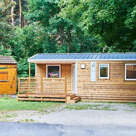 Mobil-home Confortable Avec Terrasse A Seez, 2 - Api-1-52-872 * 세즈