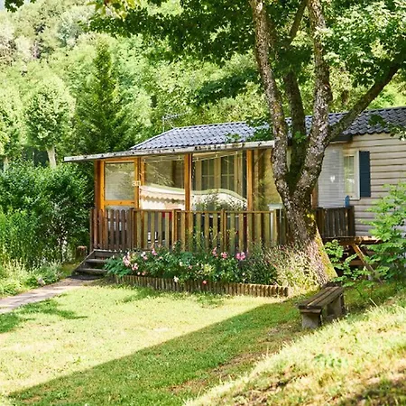 Mobil-home Confortable Avec Terrasse A Seez, 2 - Api-1-52-872 Séez